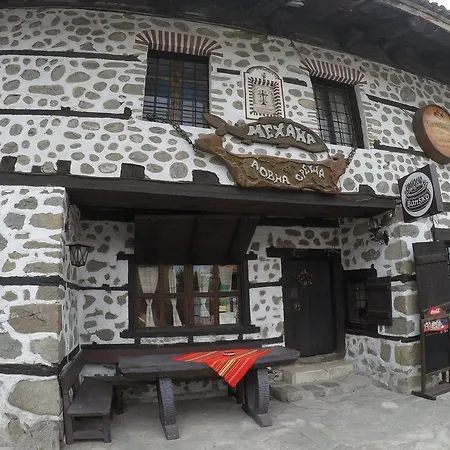 Monastery C39 Apartmán